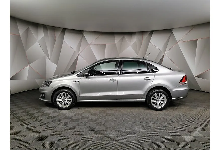 LIVE. Слайд №3