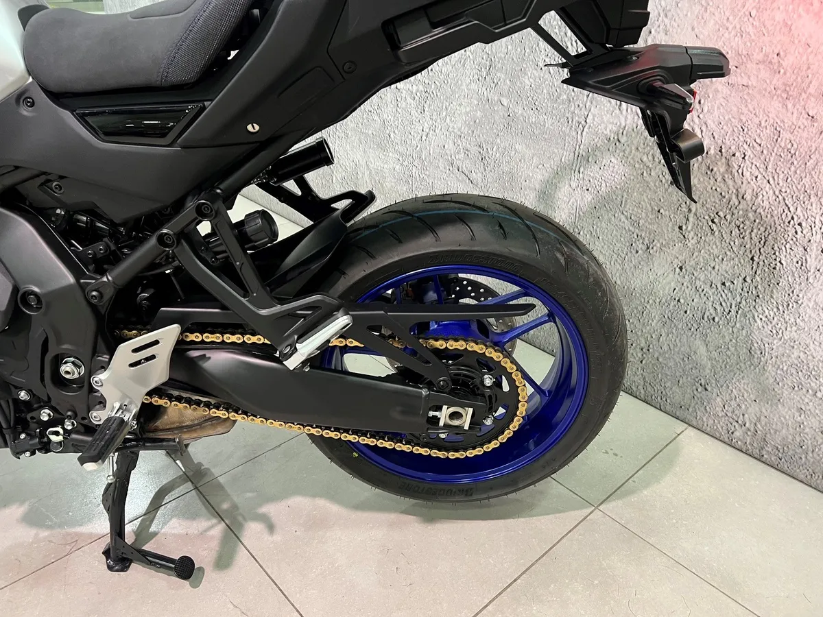 Yamaha Tracer 9 890 см³ (119 л.с.) (119) 890 Синий в АВИЛОН. Слайд №12