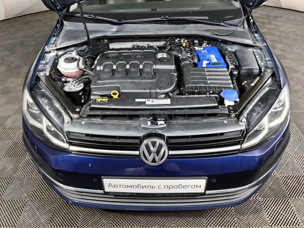 Volkswagen Golf E AT (115 л.с.) Синий в АВИЛОН. Слайд №11