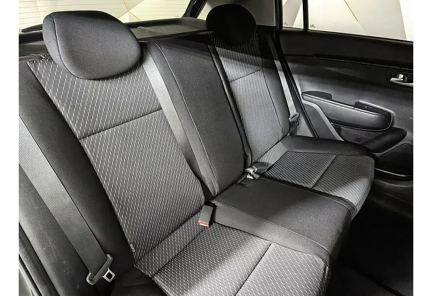 Kia Rio X-Line 1.6 AT (123 л.с.) Comfort Черный в АВИЛОН. Слайд №16