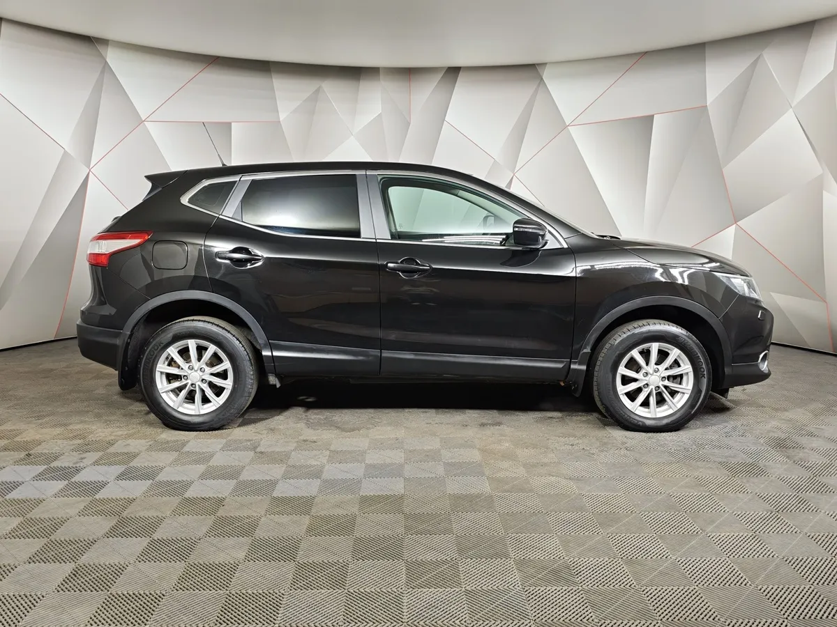 Nissan Qashqai 2.0 MT (144 л.с.) Черный в АВИЛОН. Слайд №6
