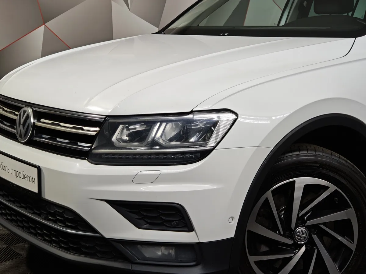 Volkswagen Tiguan 2.0 TSI 4Motion DSG (180 л.с.) OFFROAD Белый в АВИЛОН. Слайд №10