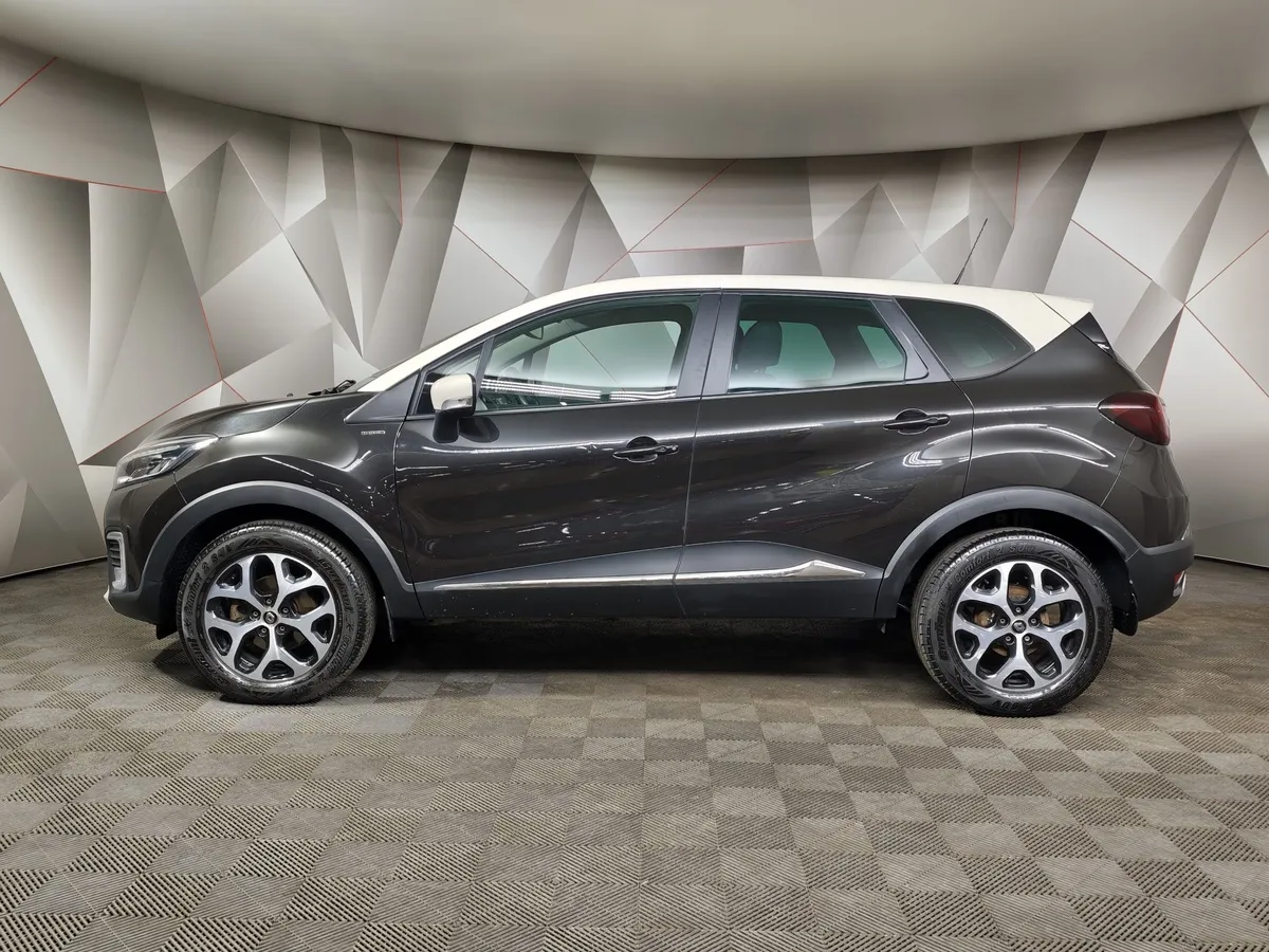 Renault Kaptur 2.0 AT AWD (143 л.с.) Белый в АВИЛОН. Слайд №5