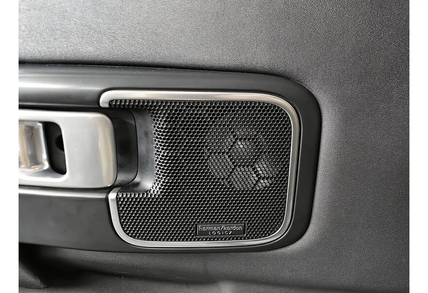 Land Rover Range Rover 3.6 TD AT (271 л.с.) Черный в АВИЛОН. Слайд №23