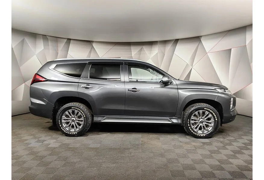 Mitsubishi Pajero Sport 2.4 DI-D AT AWD (181 л.с.) Instyle Серый в АВИЛОН. Слайд №6