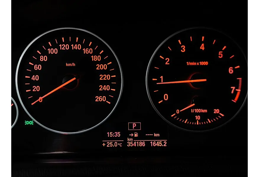 BMW X3 xDrive20i AT (184 л.с.) Красный в АВИЛОН. Слайд №13