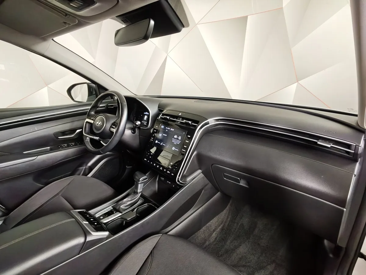 Hyundai Tucson D2.0 Smartstream 8AT 4WD (186 л.с.) Lifestyle Белый в АВИЛОН. Слайд №13