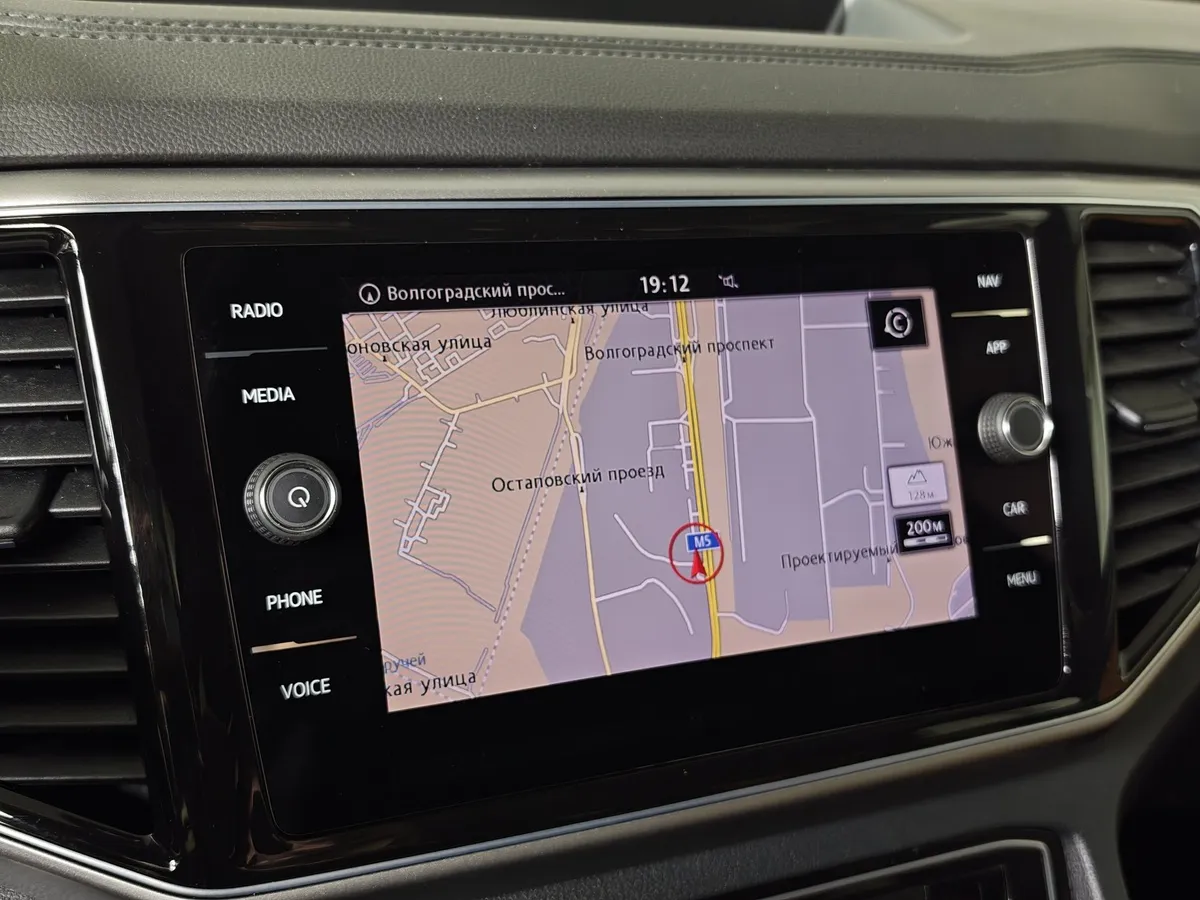 Volkswagen Teramont 3.6 V6 AT 4Motion (280 л.с.) Exclusive Синий в АВИЛОН. Слайд №22