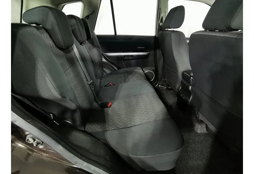 Suzuki Grand Vitara 2.0 AT AWD (140 л.с.) Коричневый в АВИЛОН. Слайд №15