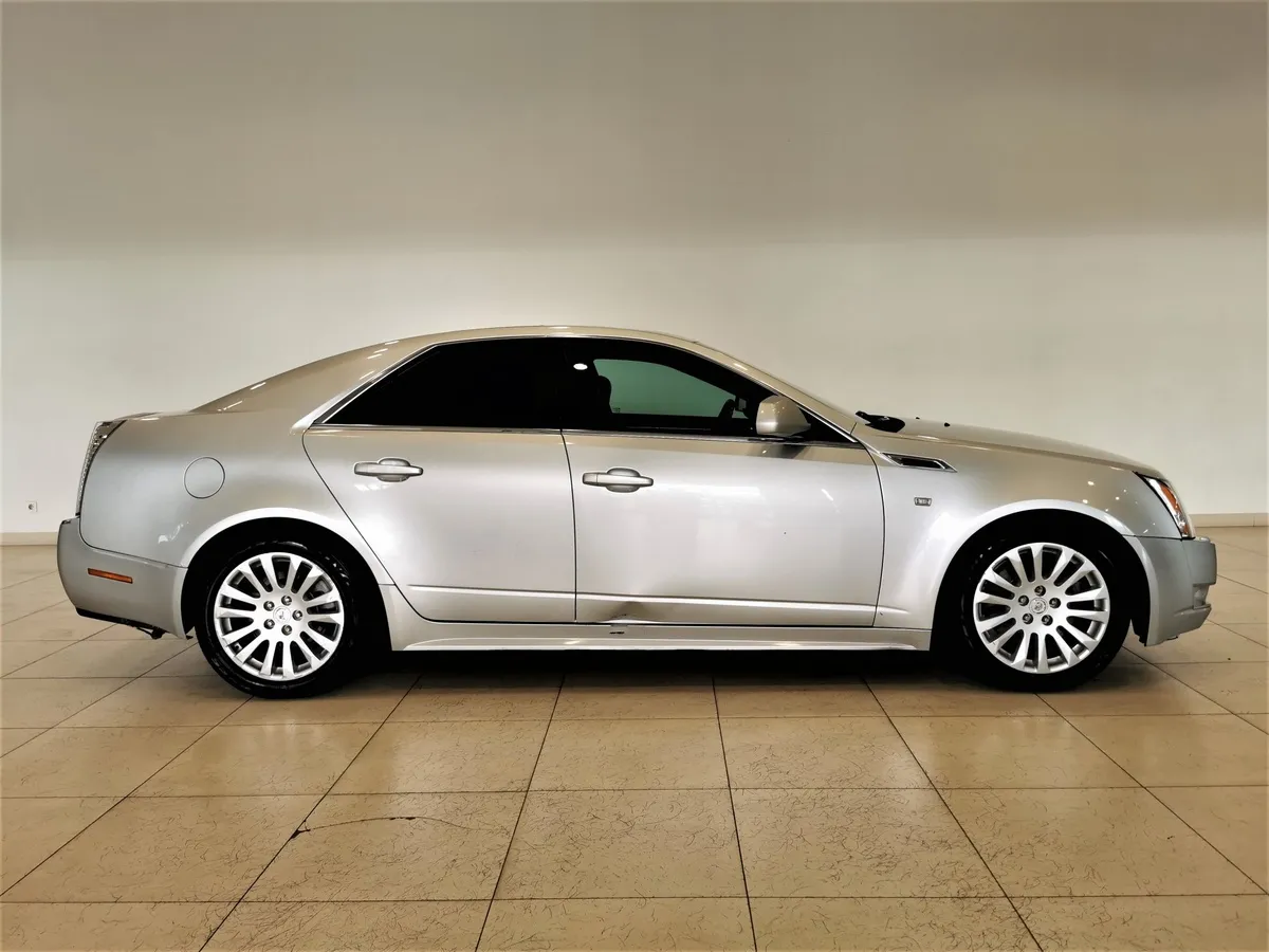 Cadillac CTS 3.6 V6 SIDI AWD (311 л.с.) Серебристый в АВИЛОН. Слайд №6