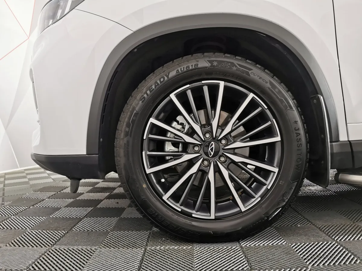 Chery Tiggo 8 Pro Max 1.6T DCT FWD (186 л.с.) Elite Белый в АВИЛОН. Слайд №9