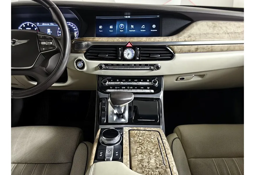 Genesis G90 3.3 T-GDI AT AWD (5 мест) (370 л.с.) Prestige Коричневый в АВИЛОН. Слайд №15