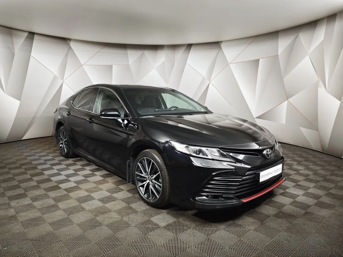Toyota Camry 2.5 AT (200 л.с.) GR-SPORT Черный в АВИЛОН. Слайд №3