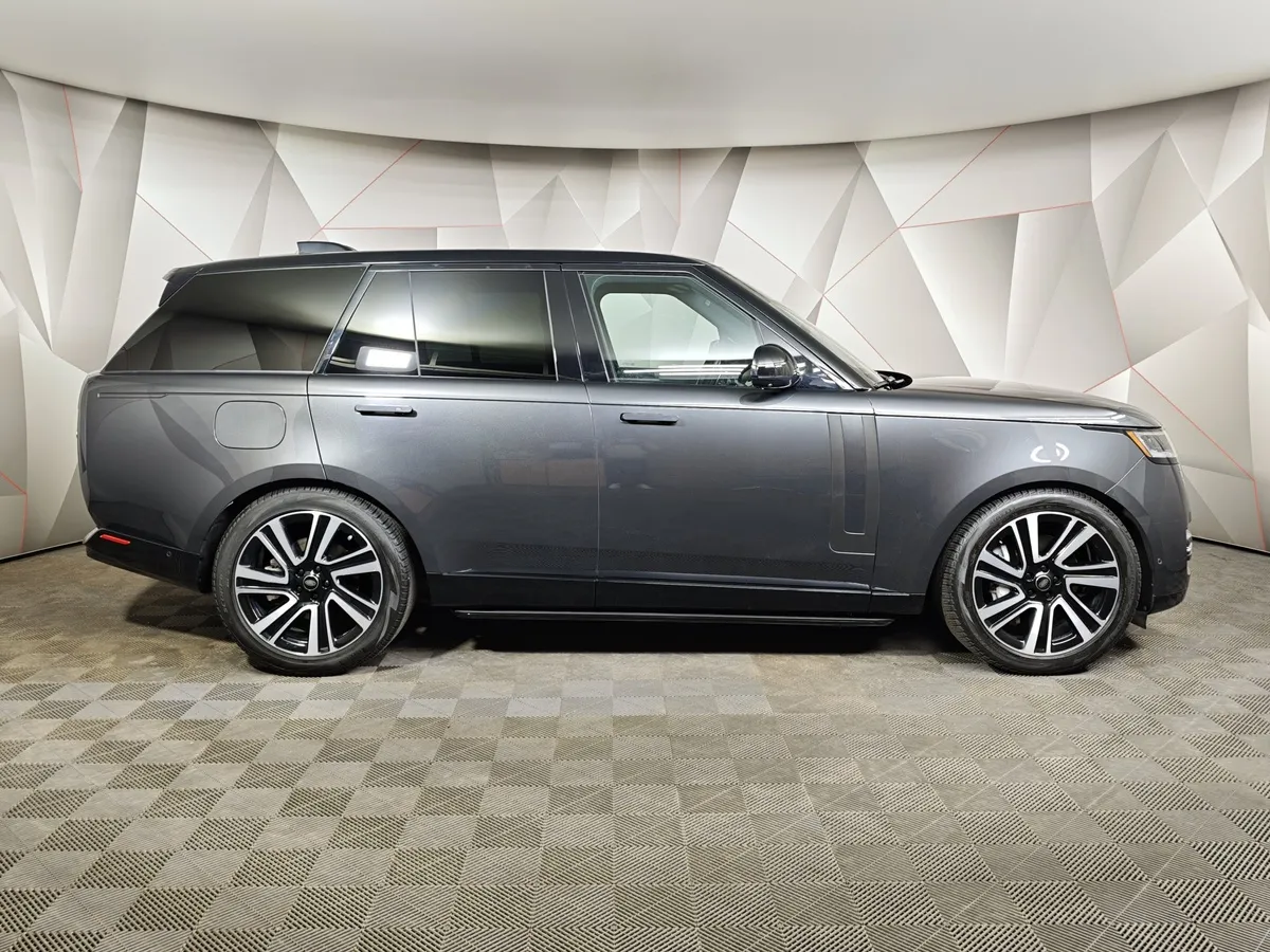 Land Rover Range Rover 3.0 P400 MHEV AT AWD (400 л.с.) SE Серый в АВИЛОН. Слайд №5