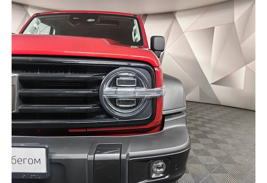 TANK 300 2.0T AT 4WD (220 л.с.) City Premium Красный в АВИЛОН. Слайд №10