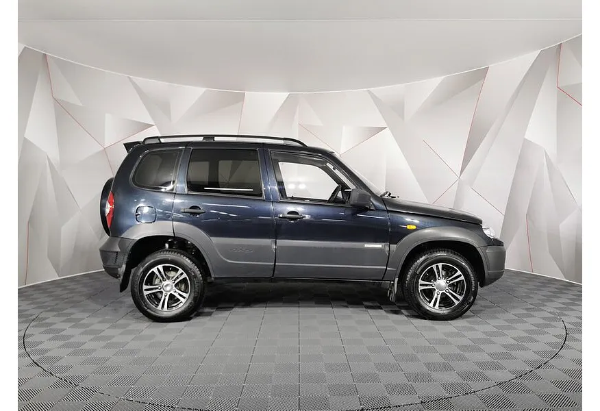 АВИЛОН - Chevrolet Niva 1.7 MT (80 л.с.) - slide 3