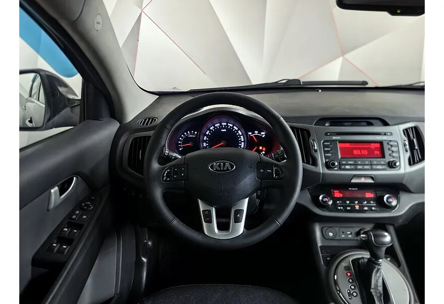 Kia Sportage 2.0 AT 4WD (150 л.с.) Luxe Черный в АВИЛОН. Слайд №19