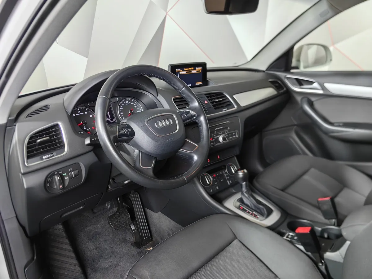 Audi Q3 1.4 TFSI S tronic (150 л.с.) Белый в АВИЛОН. Слайд №19