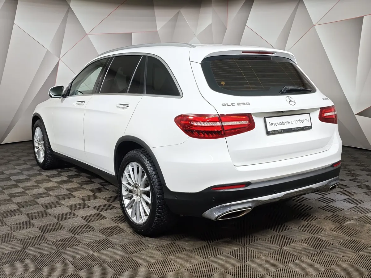 Mercedes-Benz GLC 250 9G-TRONIC 4MATIC (211 л.с.) Premium Белый в АВИЛОН. Слайд №4
