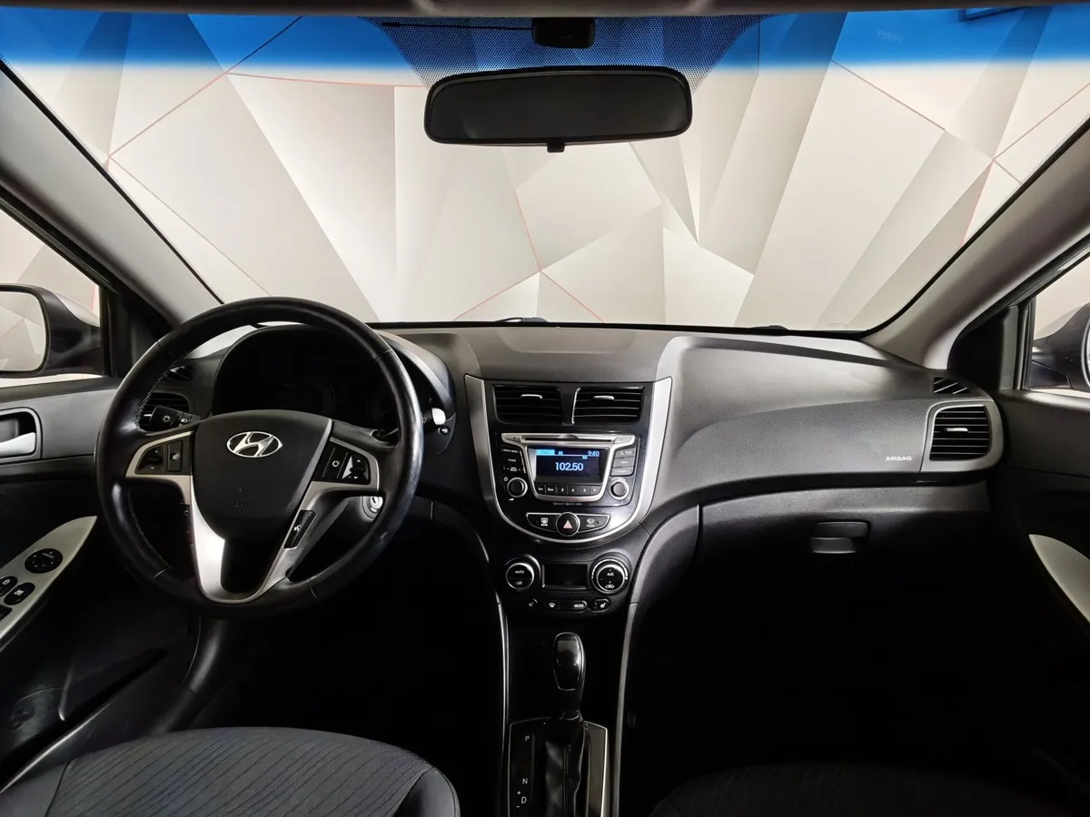 Hyundai Solaris 1.6 AT (123 л.с.) Elegance Серебристый в АВИЛОН. Слайд №14