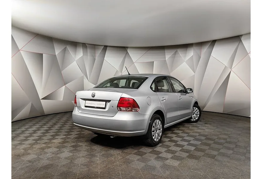 Volkswagen Polo 1.6 Tiptronic (105 л.с.) Comfortline Серебристый в АВИЛОН. Слайд №2