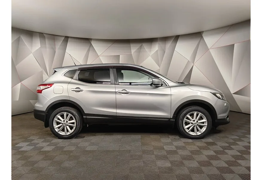 Nissan Qashqai 2.0 CVT AWD (144 л.с.) Серебристый в АВИЛОН. Слайд №4