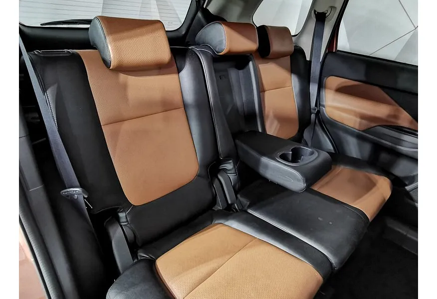 LIVE. Слайд №13