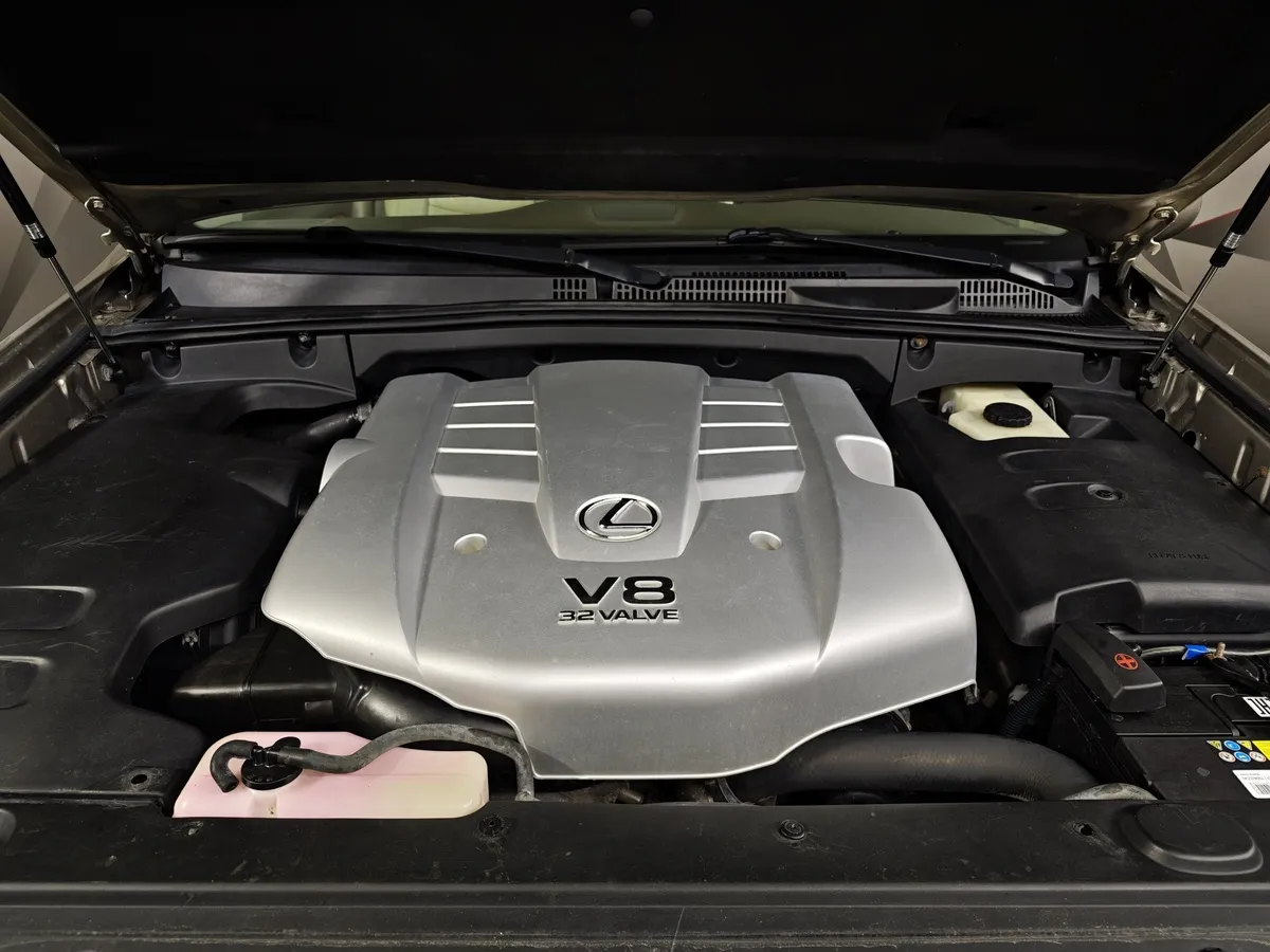Lexus GX 470 AT (238 л.с.) Коричневый в АВИЛОН. Слайд №10