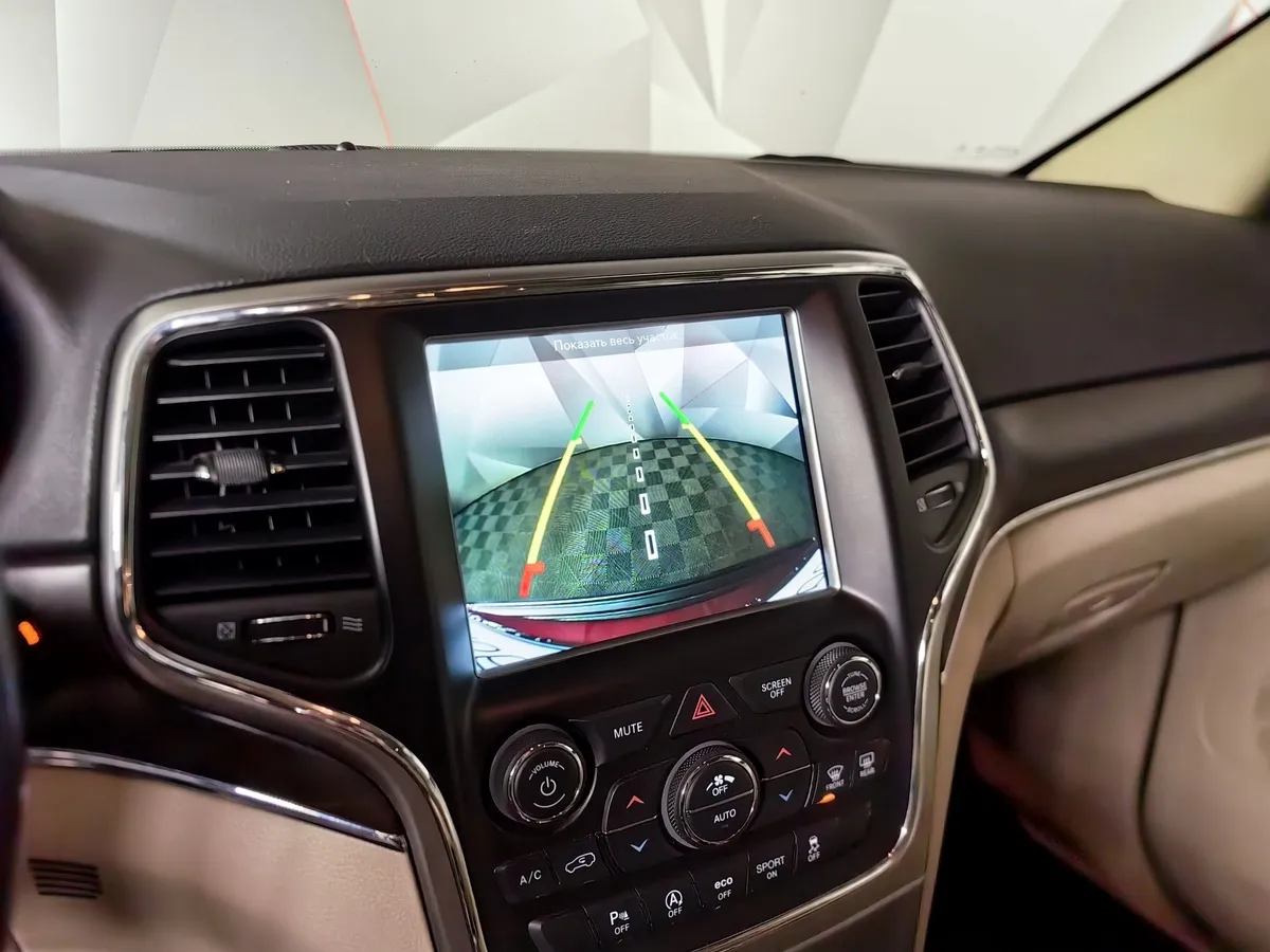 Jeep Grand Cherokee 3.0 AT AWD (238 л.с.) Laredo Красный в АВИЛОН. Слайд №20