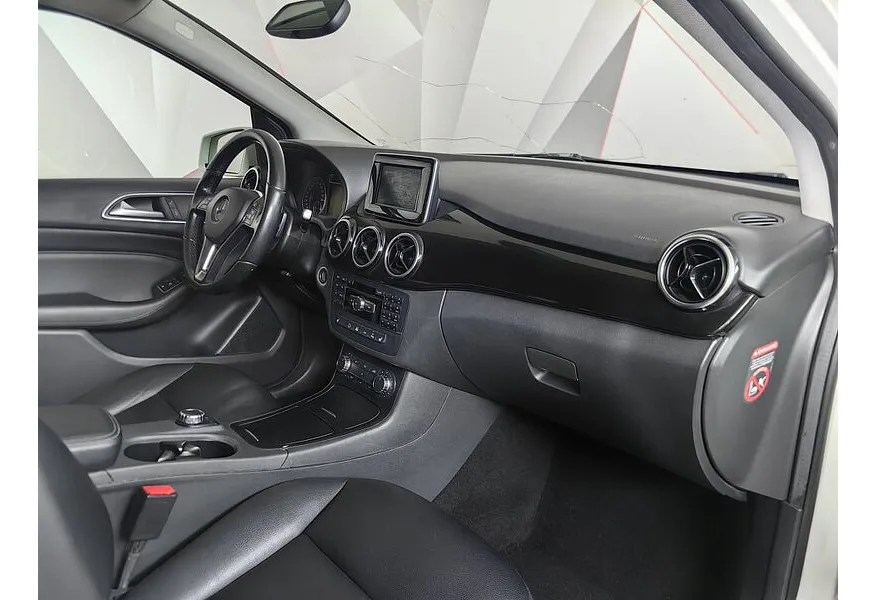 LIVE. Слайд №9