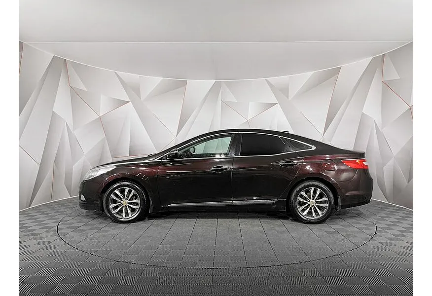 Hyundai Grandeur 3.0 AT (250 л.с.) Elegance Красный в АВИЛОН. Слайд №5