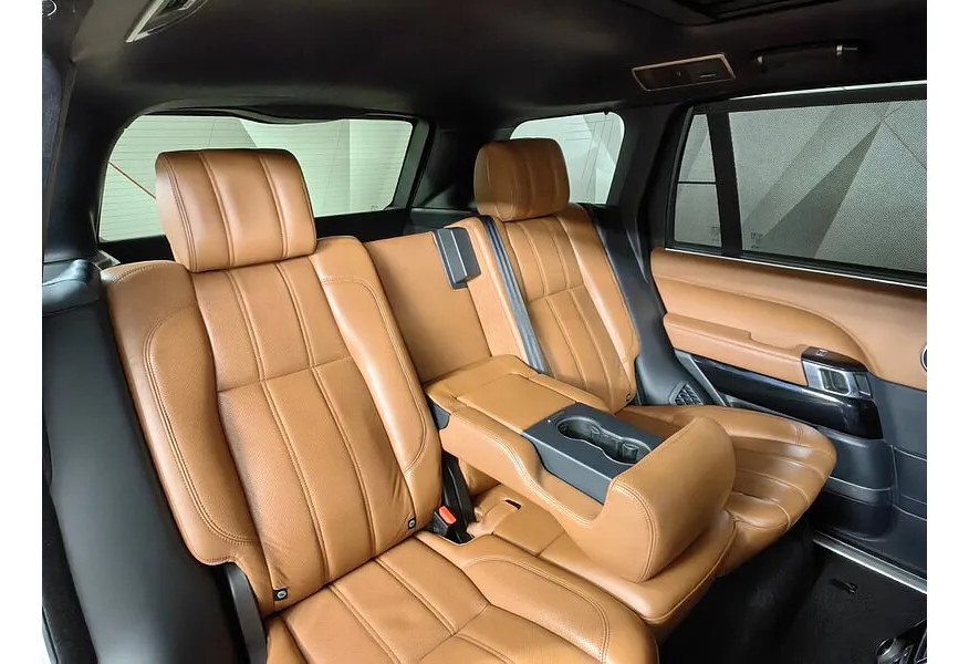 Land Rover Range Rover 4.4 SDV8 AT AWD (339 л.с.) Autobiography Серебристый в АВИЛОН. Слайд №15