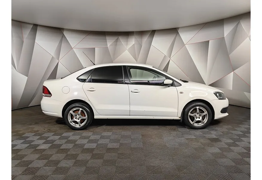 АВИЛОН - Volkswagen Polo 1.6 Tiptronic (105 л.с.) Comfortline Белый - slide 3