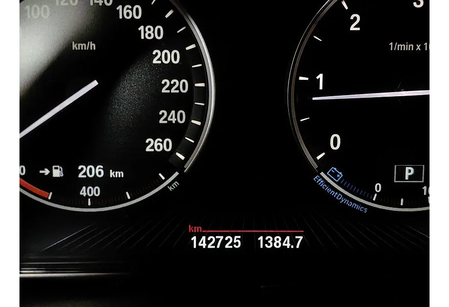 BMW 5 серия 520d Steptronic (190 л.с.) Черный в АВИЛОН. Слайд №13