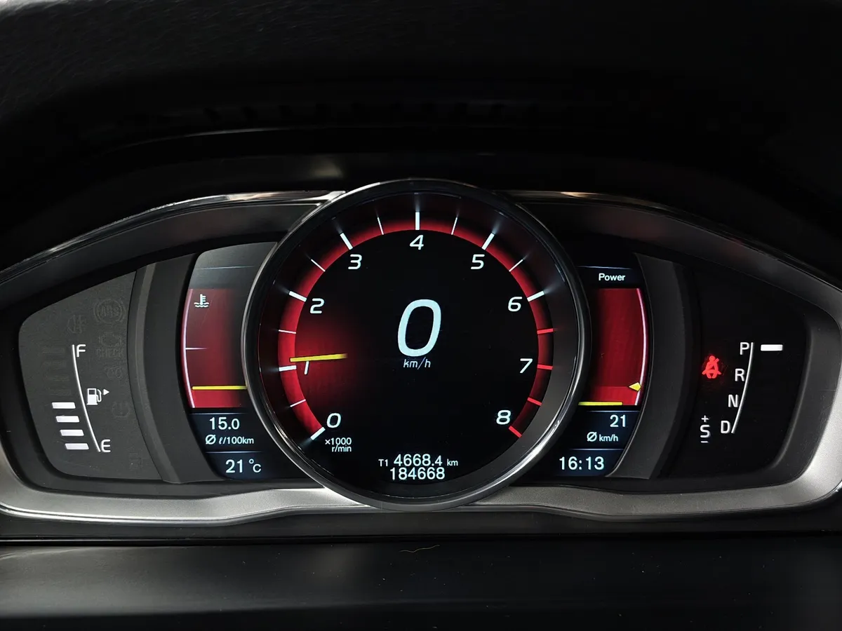 Volvo S60 2.0 T4 AT (180 л.с.) Summum Синий в АВИЛОН. Слайд №17
