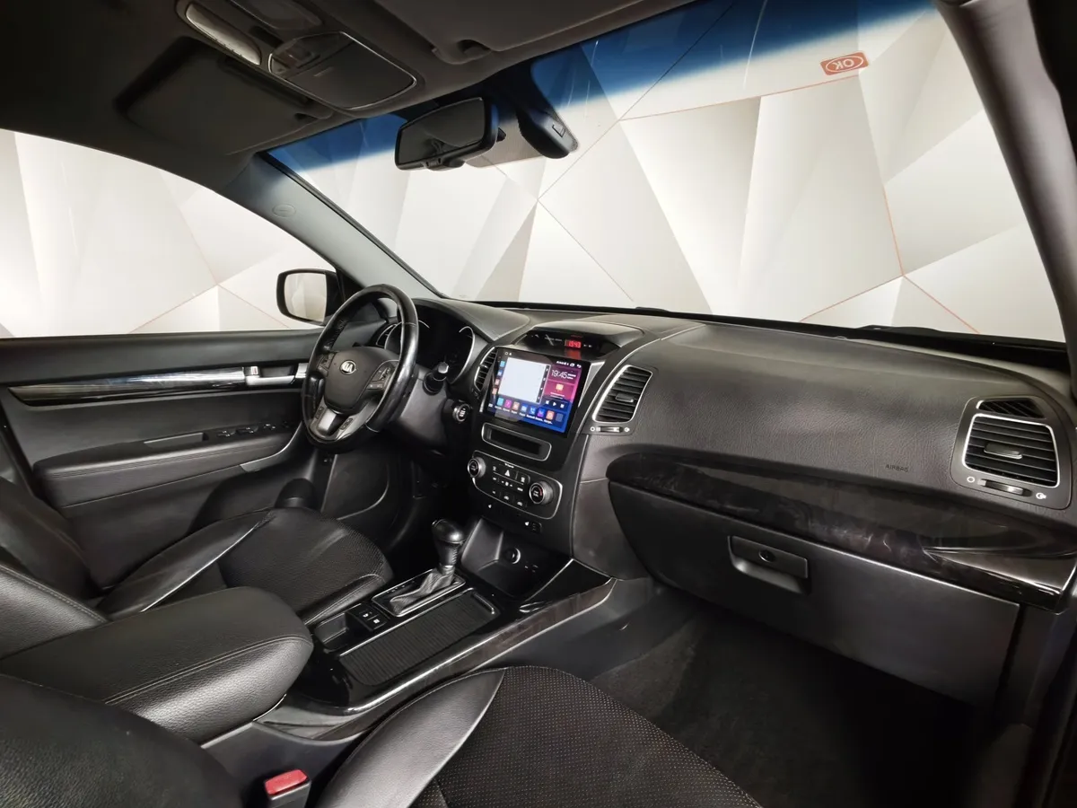 Kia Sorento 2.4 AT 4WD (175 л.с.) Comfort Коричневый в АВИЛОН. Слайд №13
