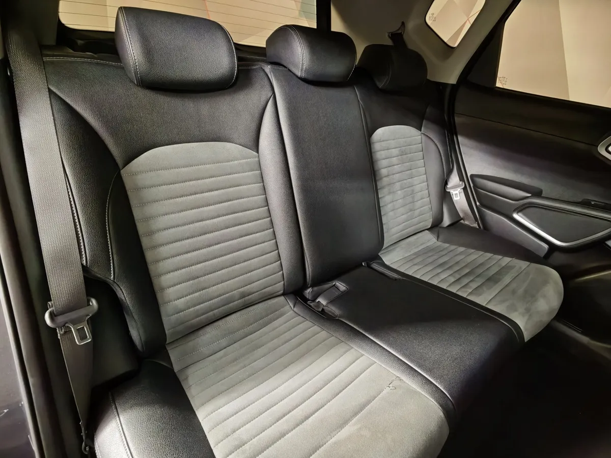 Kia Soul 1.6 MPI AT (123 л.с.) Prestige Серый в АВИЛОН. Слайд №17