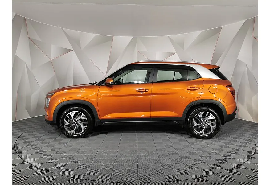 Hyundai Creta 2.0 AT 2WD (149 л.с.) Lifestyle + Winter Оранжевый в АВИЛОН. Слайд №3