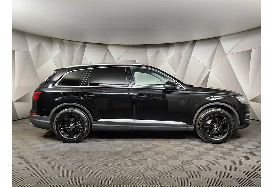Audi Q7 3.0 TDI Tiptronic quattro (249 л.с.) Черный в АВИЛОН. Слайд №6