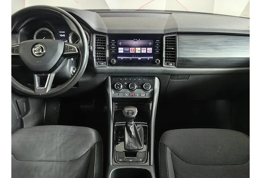 Skoda Kodiaq 1.4 TSI DSG 4X4 (150 л.с.) Белый в АВИЛОН. Слайд №14