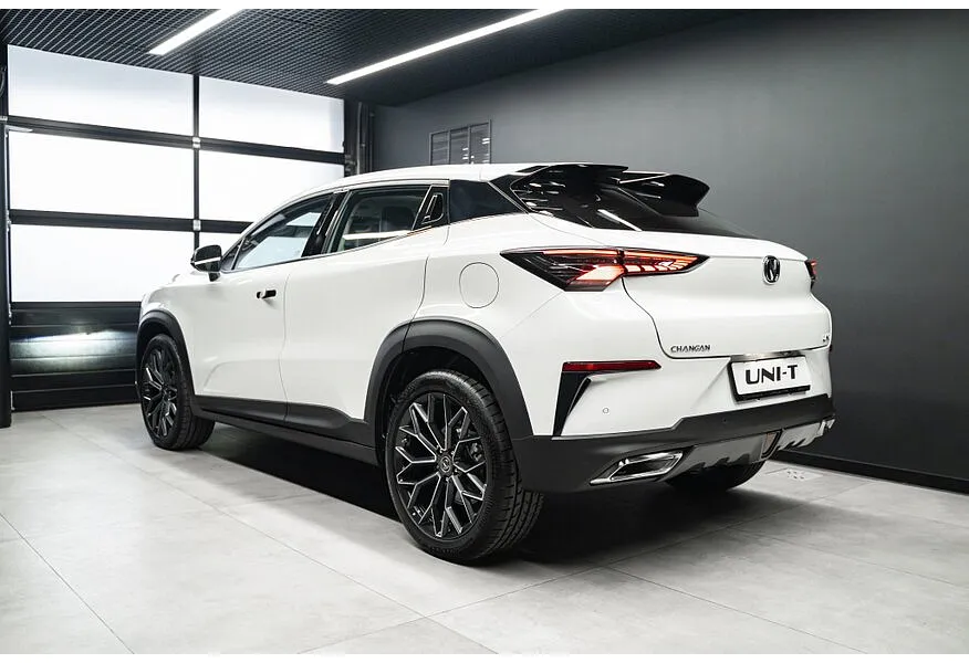 Changan UNI-T 1.5T 7DCT (167 л.с.) Tech Белый в АВИЛОН. Слайд №4