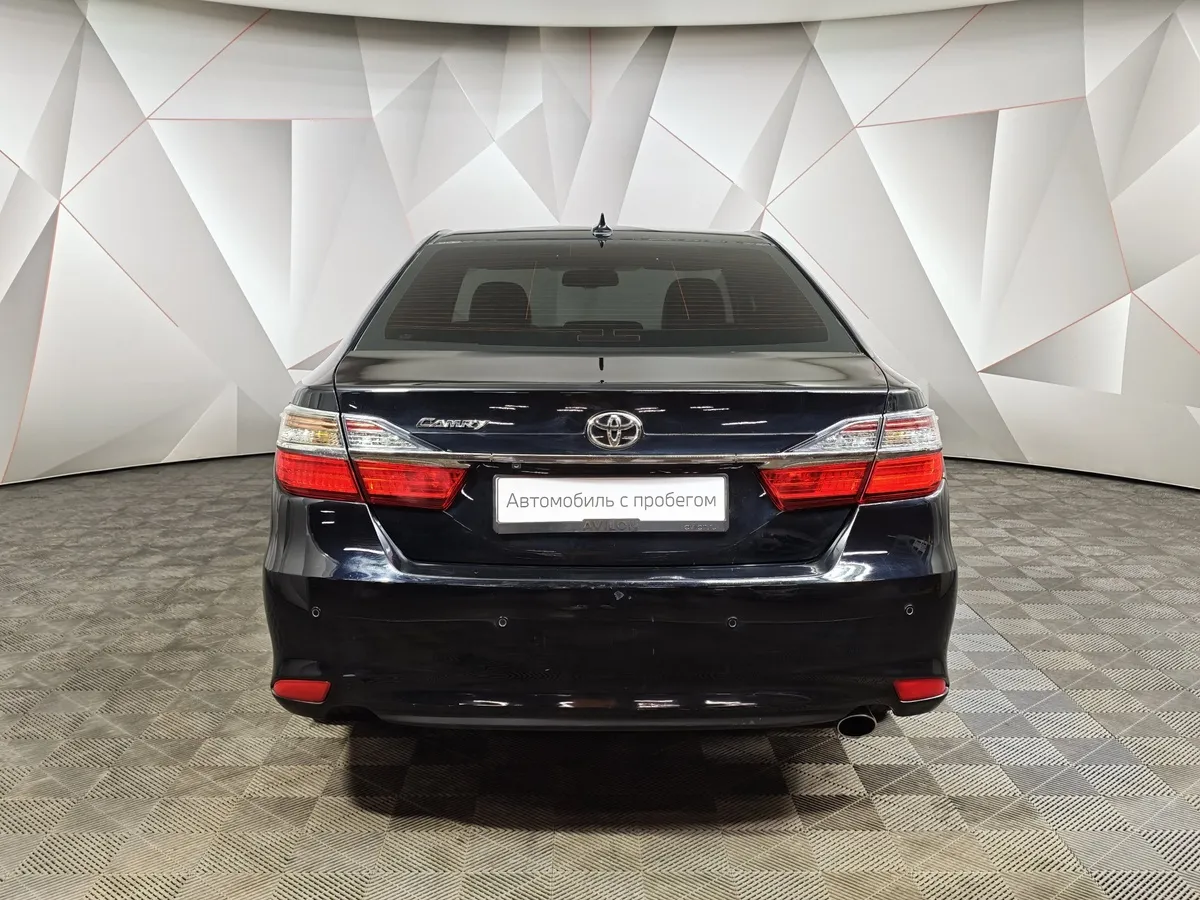 Toyota Camry 2.5 AT (181 л.с.) Классик Черный в АВИЛОН. Слайд №8