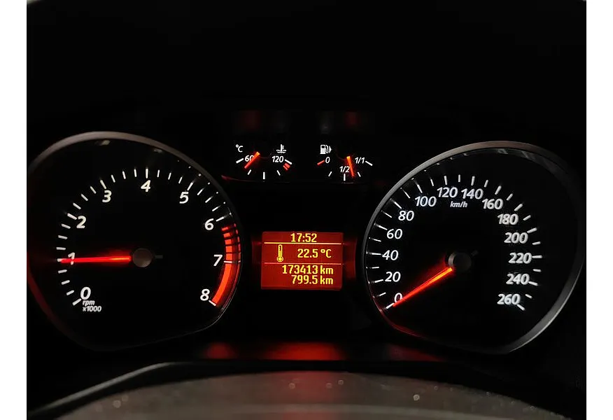 Ford Mondeo 1.6 MT (125 л.с.) Черный в АВИЛОН. Слайд №16