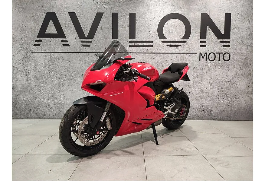 АВИЛОН - Ducati Panigale V2 955 см³ (155 л.с.) 955 Красный - slide 0