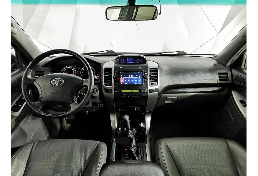 Toyota Land Cruiser Prado 4.0 AT (249 л.с.) Черный в АВИЛОН. Слайд №12