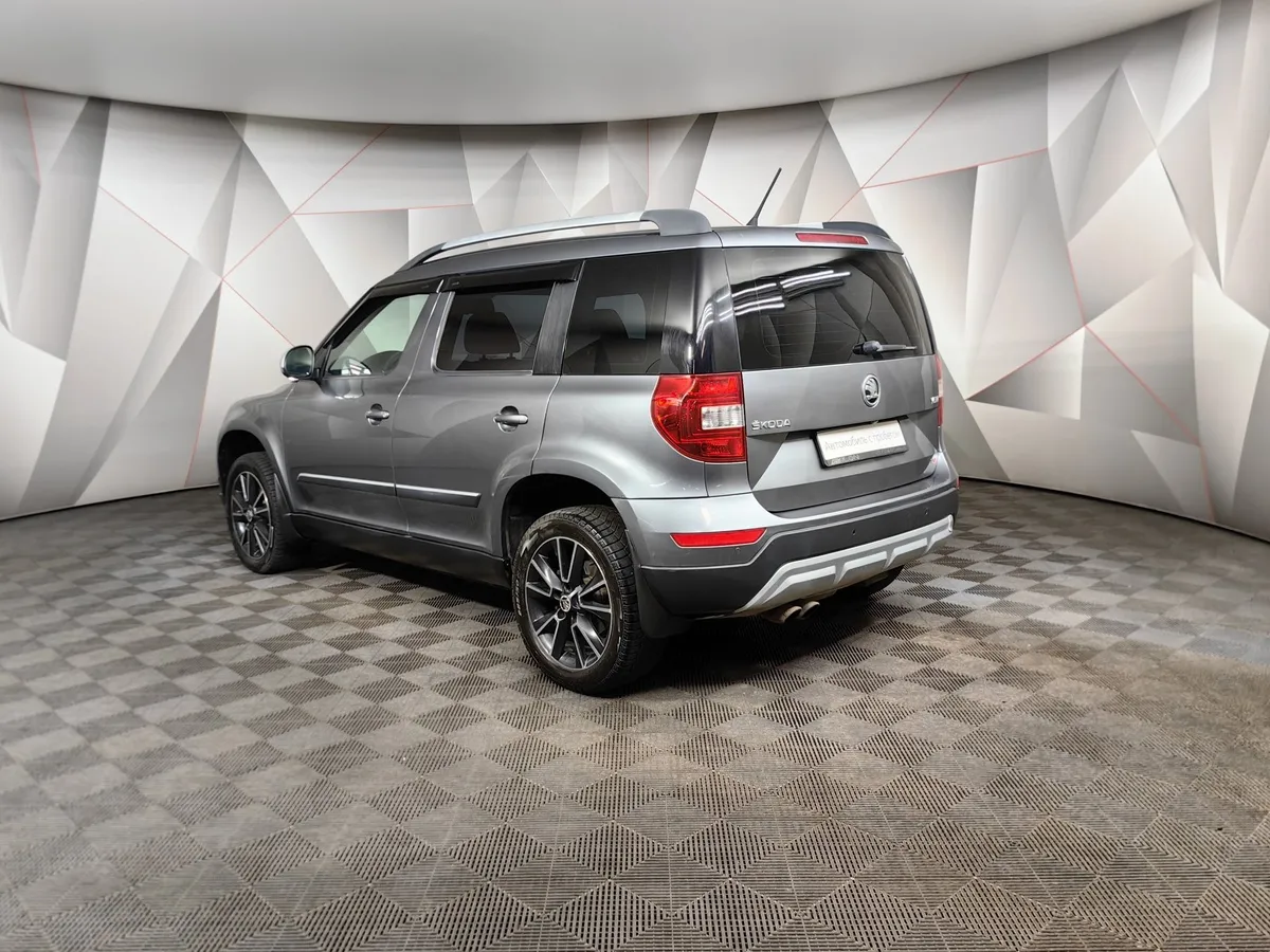 Skoda Yeti 1.8 TSI 4x4 DSG (152 л.с.) Серый в АВИЛОН. Слайд №4