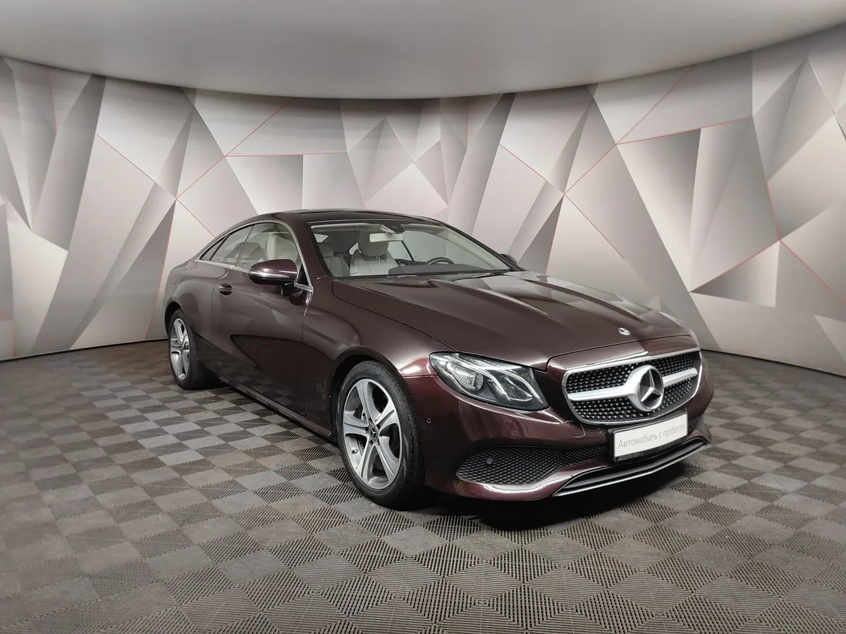Mercedes-Benz E-Класс E 200 G-TRONIC (184 л.с.) Красный в АВИЛОН. Слайд №3