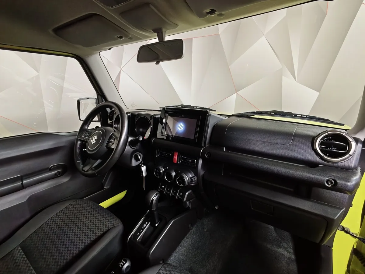 Suzuki Jimny 1.5 AT AWD (102 л.с.) GLX Черный в АВИЛОН. Слайд №13