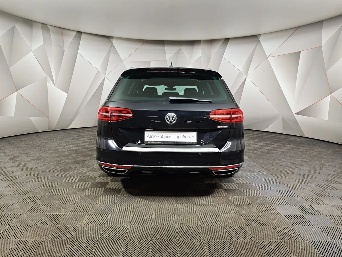 Volkswagen Passat 2.0 TSI BlueMotion DSG 4motion (220 л.с.) Variant Черный в АВИЛОН. Слайд №8