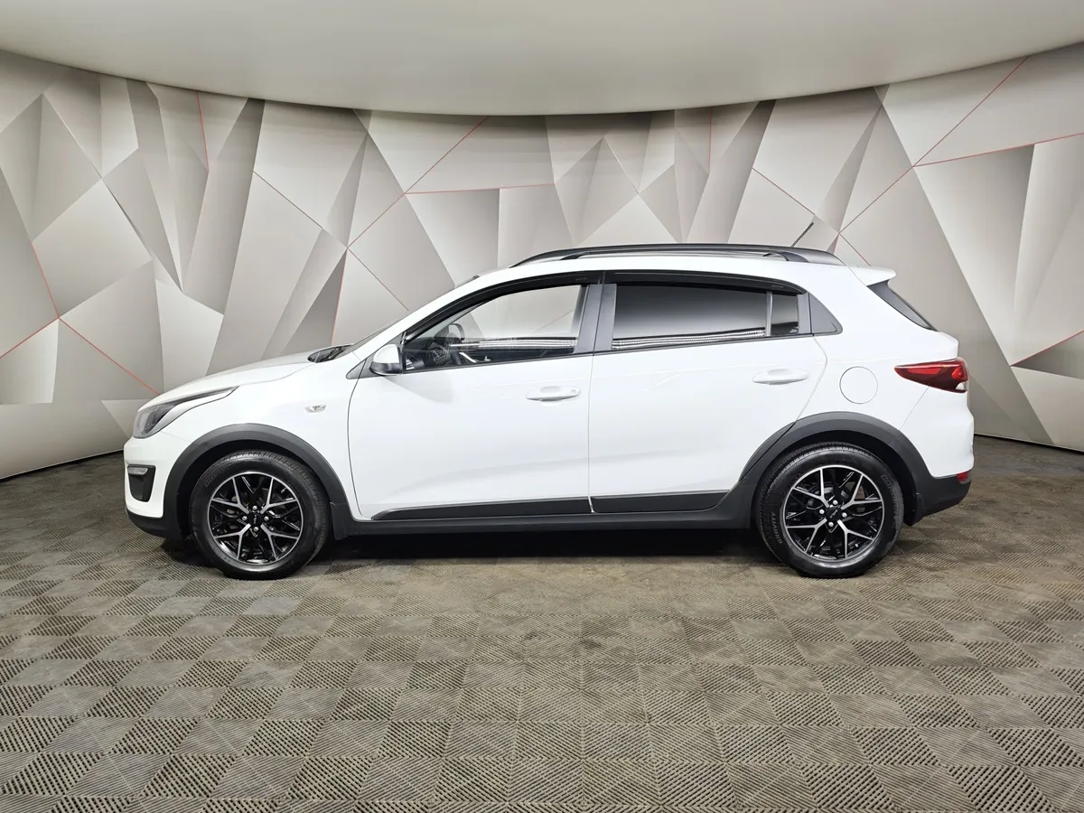 Kia Rio X-Line 1.6 AT (123 л.с.) Luxe Белый в АВИЛОН. Слайд №5